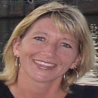 Lisa Lepper's Instagram, Twitter & Facebook