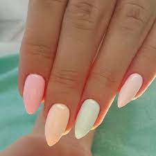 Sin duda, el color rojo es perfecto para cualquier ocasión especial. Unas De Colores Pasteles Acrilicas Decorados De Unas