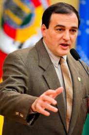 Câmara entrega comendas e troféu nesta terça-feira