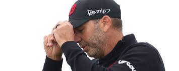 Roland Hahn's Instagram, Twitter & Facebook