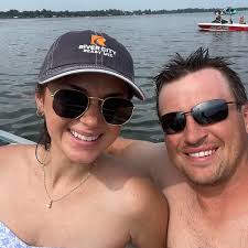 Raley Hendry (@raley.hendry) • Facebook, Connect with friends