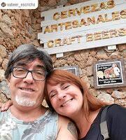 Visitantes y amantes de la cerveza artesanal