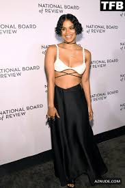 Zazie Beetz Sexy Seen Flaunting Her Tits At The National Board Of 7150 |  Hot Sex Picture
