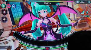At The Recent Miku Expo In Shanghai China A New Hatsune Miku Mobile Game Titled Dreamy Vocal Was Demoed Publicly For The First Demo Game Miku Hatsune Miku