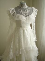 Check spelling or type a new query. Die 78 Besten Ideen Zu Brautkleid Elfenbein In 2021 Brautkleid Brautkleid Elfenbein Braut