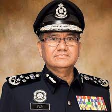 Mar 13, 2019 · jawatan itu kini dipangku timbalan pengarah risikan dan operasi jabatan siasatan jenayah (jsj) bukit aman, datuk huzir mohamed. Mohamad Fuzi Harun Biography Age Height Wife Net Worth Family