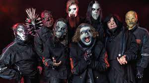 Slipknot is an american heavy metal band from des moines, iowa.the band was founded in 1995 by vocalist anders colsefni, guitarists donnie steele and josh brainard, bassist paul gray, drummer joey jordison and percussionist shawn clown crahan, who released the group's first demo mate. Try On A Slipknot Mask With This Cool Facebook Filter News Clash Magazine