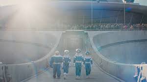 Moments captured from around the city as spectators gathered to watch the Fantastic  Four launch their return flight to space to save Earth from Galactus.