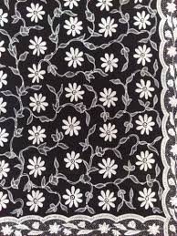 Sebagai kota yang masih masuk dalam karesidenan surakarta, solo masih sangat lekat dengan budaya jawa. 45 Motif Batik Bunga Sederhana Simple Modern Model