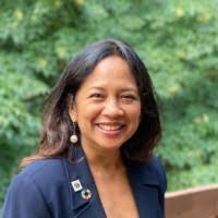 Amy Mateo's Instagram, Twitter & Facebook