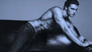 Meet matthew terry, the male model featured in the commercial for calvin klein's new concept underwear line that aired during the super bowl. Matthew Terry Calvin Klein Model Super Bowl Youtube