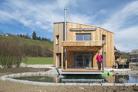 Wasserautarkes Einfamilienhaus Haus Osterreich Tiny House Osterreich Kleines Haus Kuchen