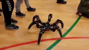 Insanlar Arasinda Mx Phoenix In Hizli Yuruyusu Robotics Robot Mechatronica Engineering Electronics Engineeringl Arduino Projects Arduino Arduino Robot