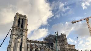 Il faudra 3 mois pour retirer cet échafaudage. Notre Dame De Paris Le Demontage De L Echafaudage Pourrait Debuter En Mars
