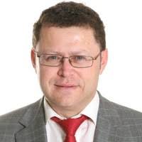 10 perfiles de «Manuel Albin»