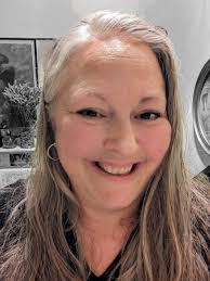 Karen Delaney's Instagram, Twitter & Facebook