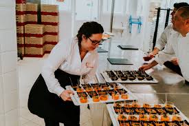 Curso gratis cocina internacional en sevilla. Escuela Hosteleria Sevilla Fundacion Cruzcampo