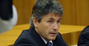 Rave party abusivo e 19enne morta: dalla tragedia alla farsa