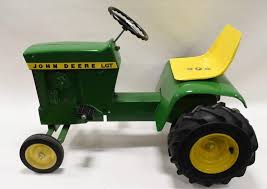 The names cat, caterpillar, john deere, komatsu, volvo, hitachi, doosan, jcb, hyundai or any other original equipment manufacturers are registered trademarks of the respective original equipment. Custom John Deere Lgt Pedal Tractor Kraft Auction Service