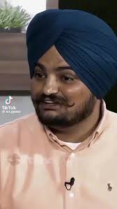 فيديوهات أنشأها Umar Javaid (@omarjavaid04) باستخدام original sound