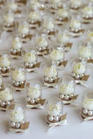 10pcs Rose Dome Favors Glass Dome Wedding Favors For Guests Etsy In 2020 Wedding Favors For Guests Rose Dome Wedding Favours Luxury