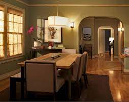 Modern Family Three Funny Families And Their Three Fab Houses Modern Family House Family Room Design House Decor Modern