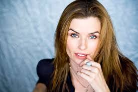 Susanna Carson's Instagram, Twitter & Facebook