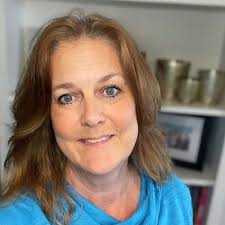 Stefanie Kirk (@MrsKirkyBear)