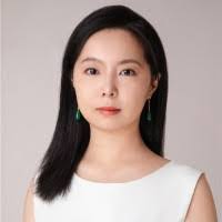 Serena Newton's Instagram, Twitter & Facebook