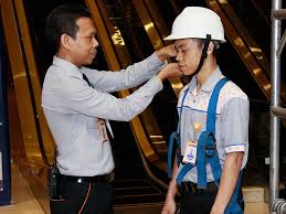 Pas foto 4x6 (2 lembar) 7. Carefast