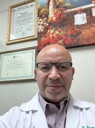 Dr. Nelson Iraheta