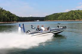 The only downside is that it can be hard for buyers to sift through all of them to find the very best fit for their fishing style. Best Bass Boats Boats Com