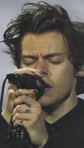 Harry styles live in london: Harry Styles Wallpaper On Tumblr