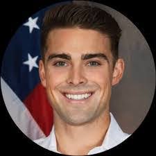 Shawn Latimer's Instagram, Twitter & Facebook