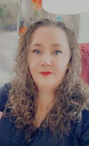 Highly recommended hair stylist in Gainesville for twists and braids