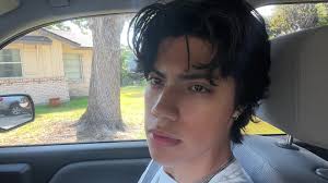 How to Get Hair Like Parker Cant