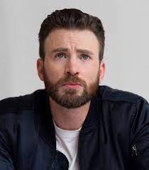More Chris At The Knivesout L A Press Conference Knivesout Chrisevans Iheartcevans Is Sharing Chris Evans Chris Evans Haircut Chris Evans Captain America