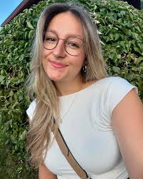 Laura Gasser (@lauraagasseer) • Instagram photos and videos