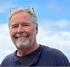 A Delta Air Lines pilot arrested a passenger who tried to enter the cockpit  in an incident that forced a New York-bound plane to return to Puerto Rico 