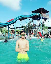 Agung fantasi waterpark widasari kabupaten indramayu, jawa barat : Kabupaten Indramayu On Twitter Agung Fantasi Waterpark Indramayu Ig Moh Syaefudin