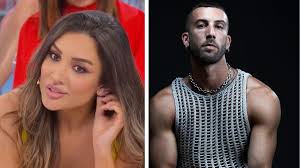 Uomini e donne, segnalazione su Cristina: 'Vede da tre settimane il  ballerino Lorenzo'