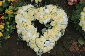 Maybe you would like to learn more about one of these? Your Guide To Creating And Sending Funeral Flower Arrangements La Vista Memorial Park And Mortuary