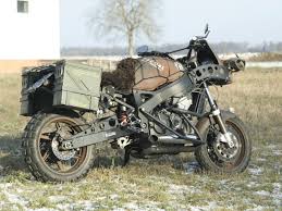 Suzuki pe 250 3.900 eur 507.429 jpy 7.628 bgn 100.035 czk 29.009 dkk 3.336 gbp 1.400.607 huf 17.819 pln 19.199 ron 39.821 sek 4. Oleck Custom Motorbike Archive Mad Max Cbr 900 Xr