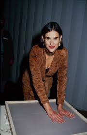 Real news, curated by real humans. Demi Moore S Beauty Evolution From Short Hair To Buzz Cuts And Everything In Between Vogue