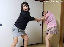 Get matched with the perfect talent by a customer success manager. Teen Gets Lesson From Mom And Trainer Teen Gets A Bj Lesson From Milf