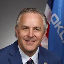 Tyler Powell (@TylerPowell)