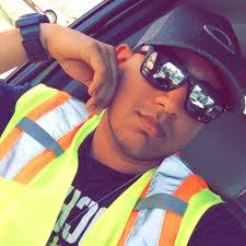 leslie saenz (@lesliesaenz111)