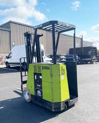 Michigan Clark ESM-II15S Forklift