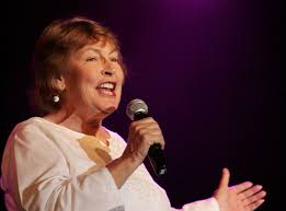 So, here's a list of some great songs to sing for an audition, for girls and guys. Helen Reddy Dies At 78 Sang I Am Woman The New York Times