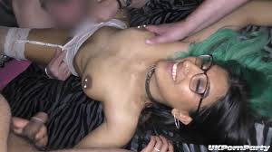 Desi, Sunflower, Tamsin - Orgy - 2160p